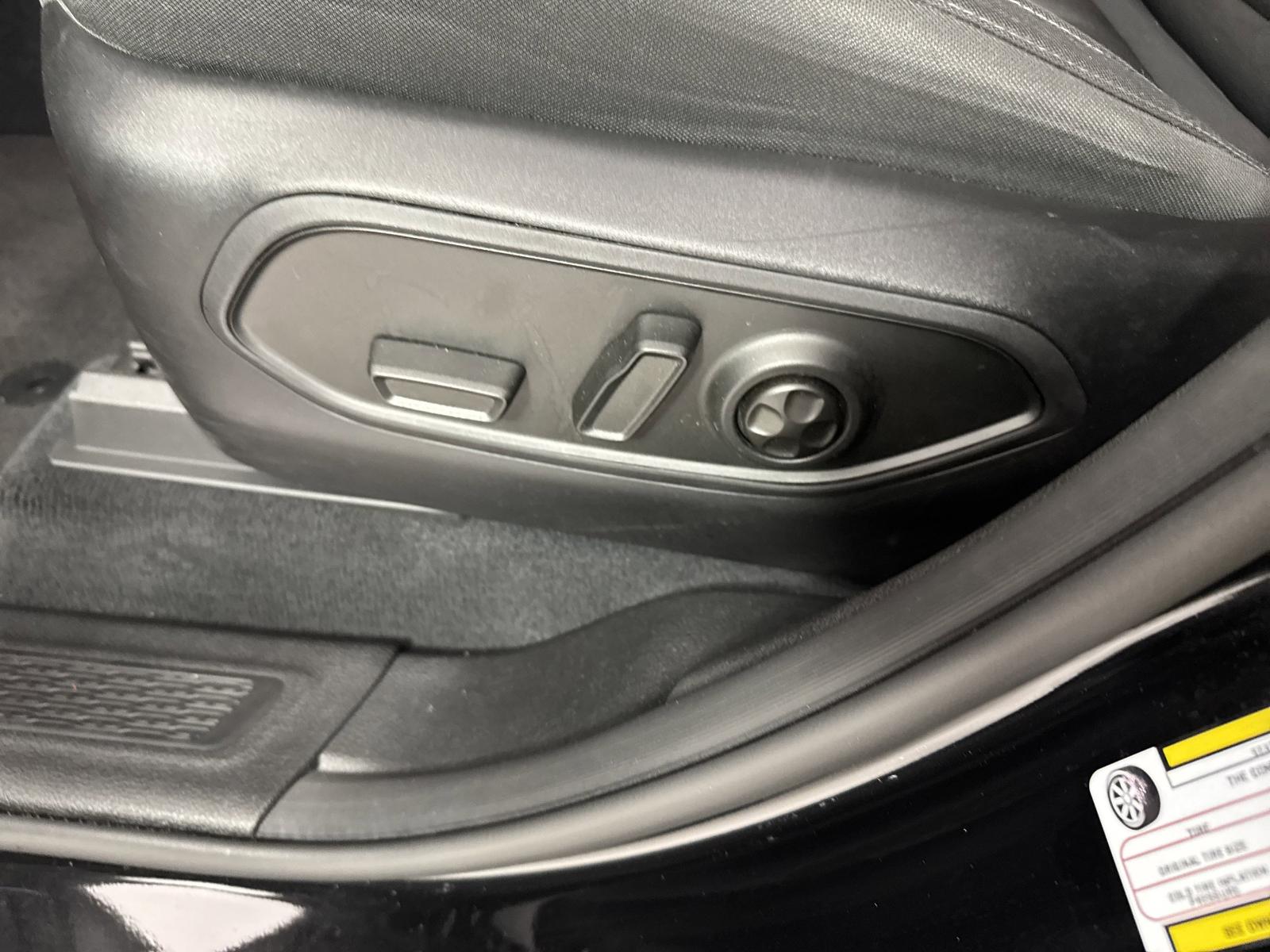 2023 Jeep Grand Cherokee L Vehicle Photo in Georgetown, TX 78626