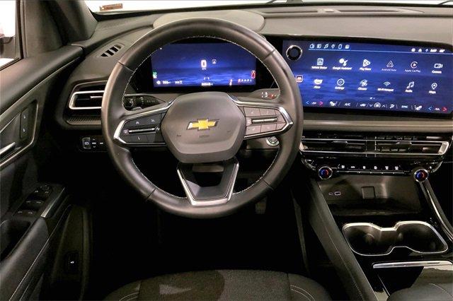 2024 Chevrolet Traverse Vehicle Photo in KANSAS CITY, MO 64114-4502