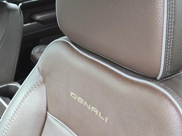 2024 GMC Sierra 3500HD Vehicle Photo in Decatur, TX 76234