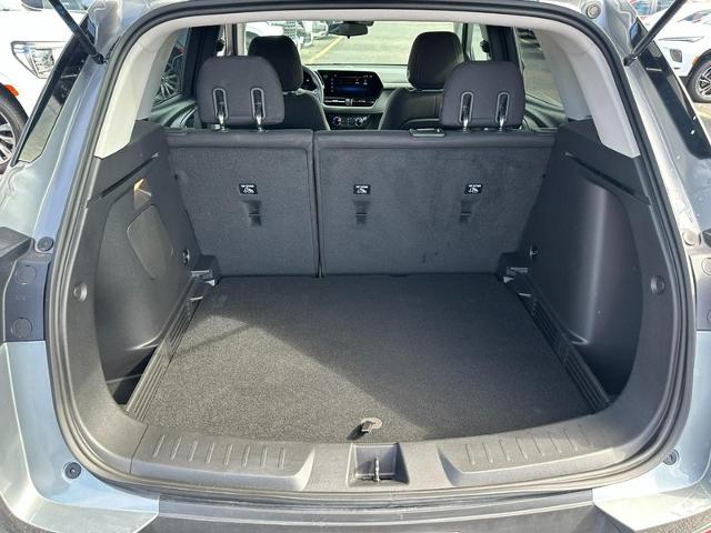 2024 Chevrolet Trailblazer Vehicle Photo in COLUMBIA, MO 65203-3903
