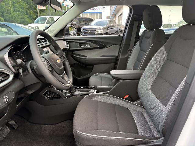 2023 Chevrolet Trailblazer Vehicle Photo in Roslyn, NY 11576