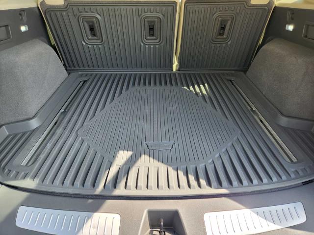 2021 Cadillac XT5 Vehicle Photo in DENTON, TX 76210-9321