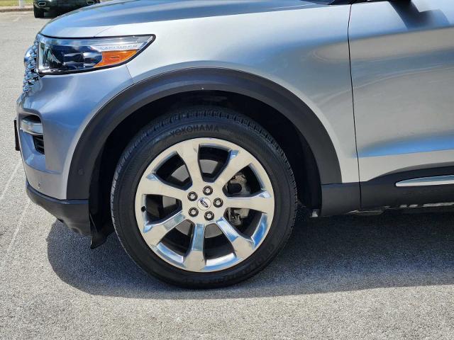 2020 Ford Explorer Vehicle Photo in DENTON, TX 76210-9321
