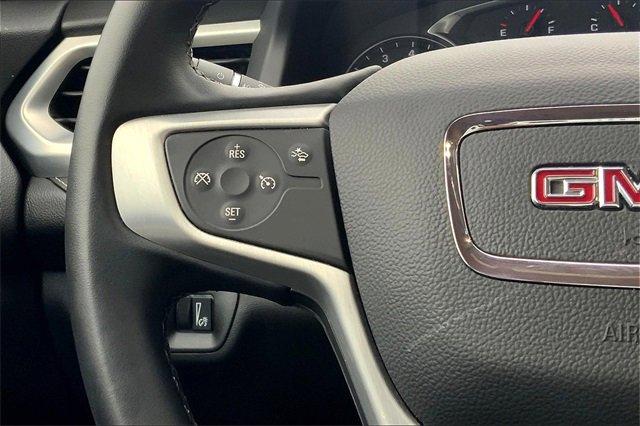 2023 GMC Acadia Vehicle Photo in TOPEKA, KS 66609-0000