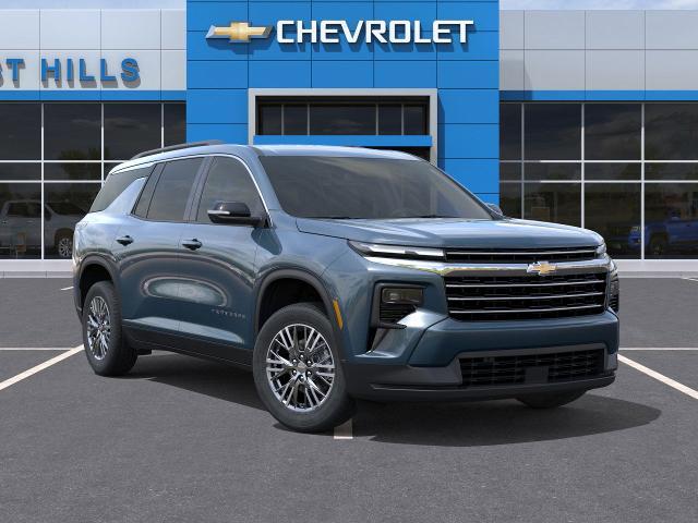 2026 Chevrolet Traverse Vehicle Photo in Roslyn, NY 11576