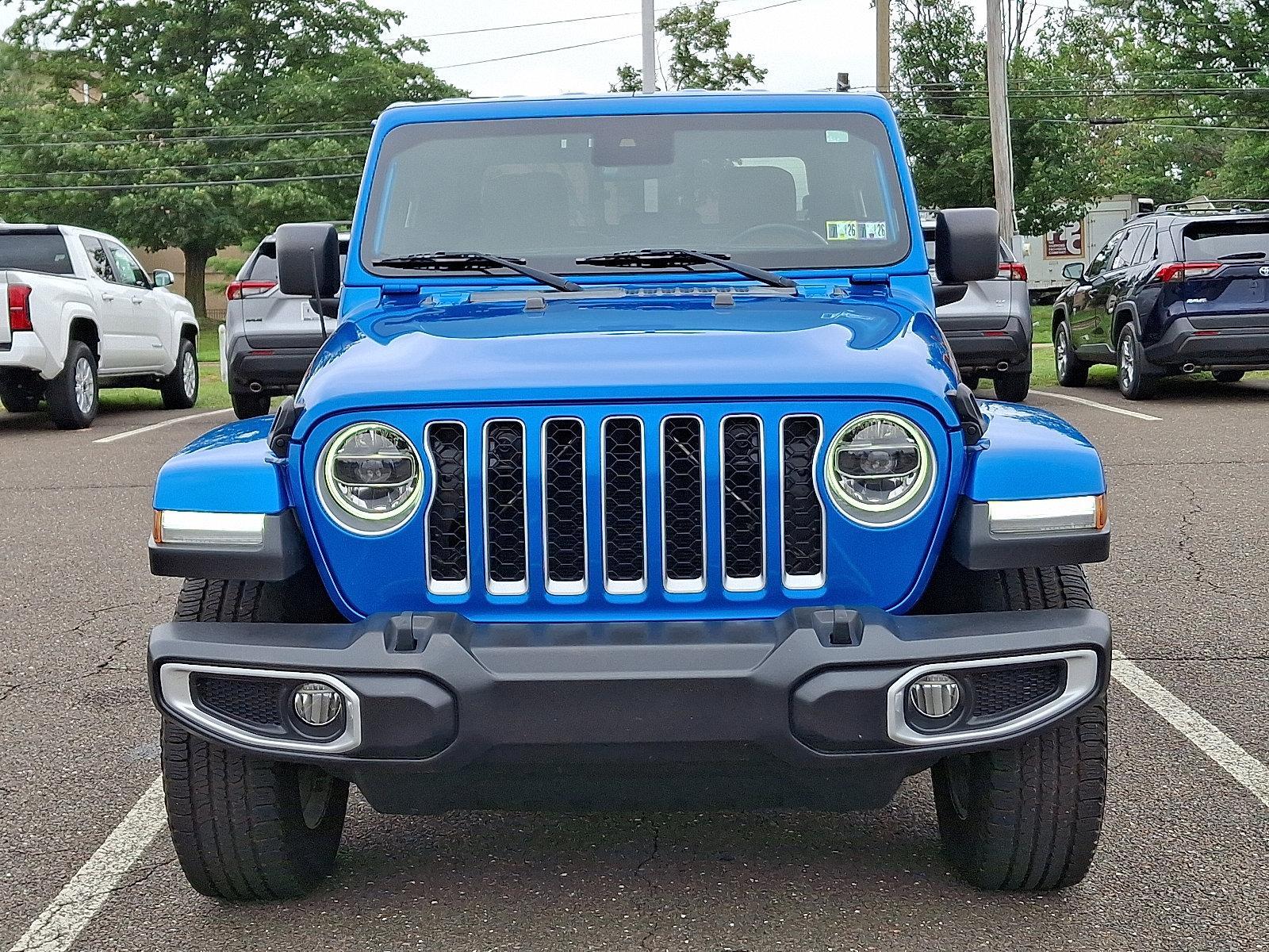 2021 Jeep Gladiator Vehicle Photo in Trevose, PA 19053