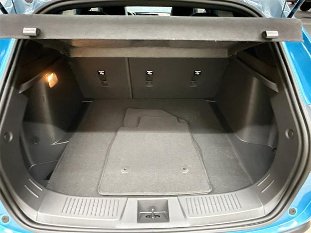 2025 Chevrolet Trax Vehicle Photo in EVERETT, WA 98203-5662