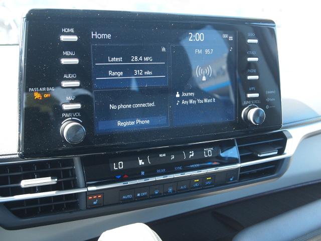 2023 Toyota Sienna Vehicle Photo in MADISON, IN 47250-1611