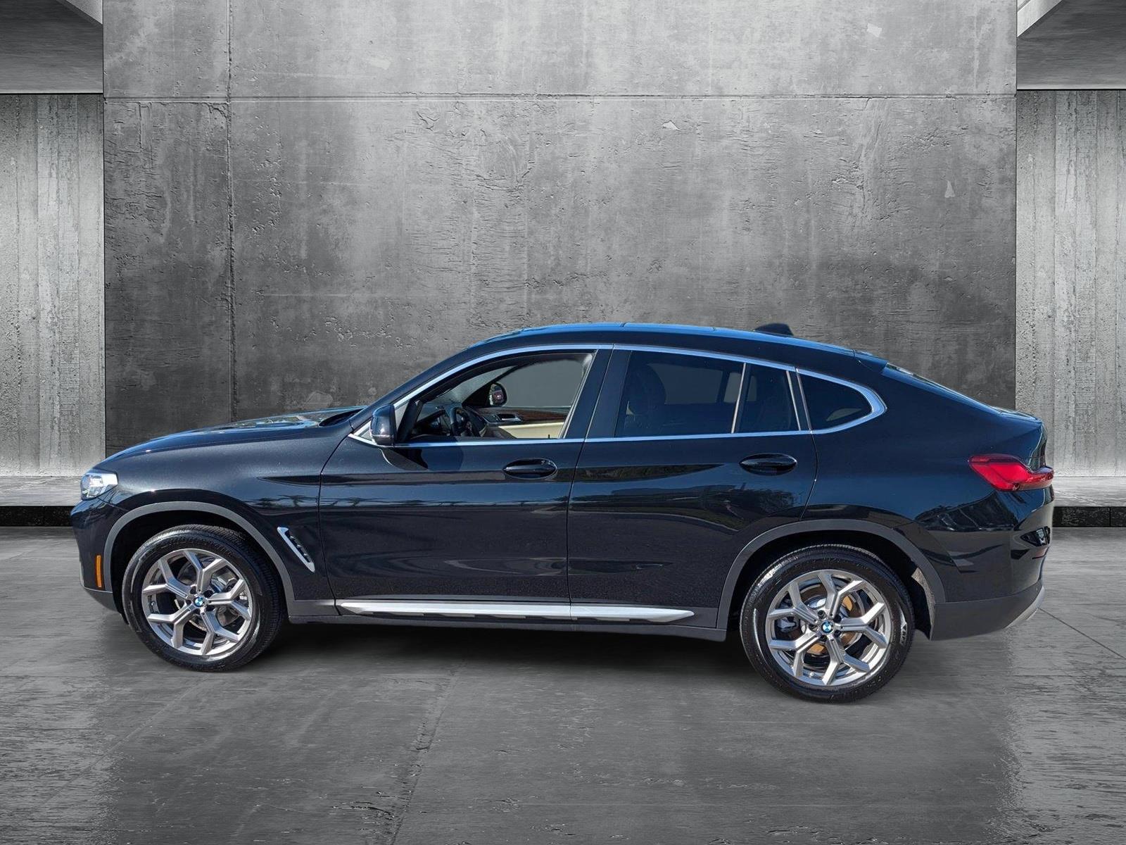 2022 BMW X4 xDrive30i Vehicle Photo in Delray Beach, FL 33444