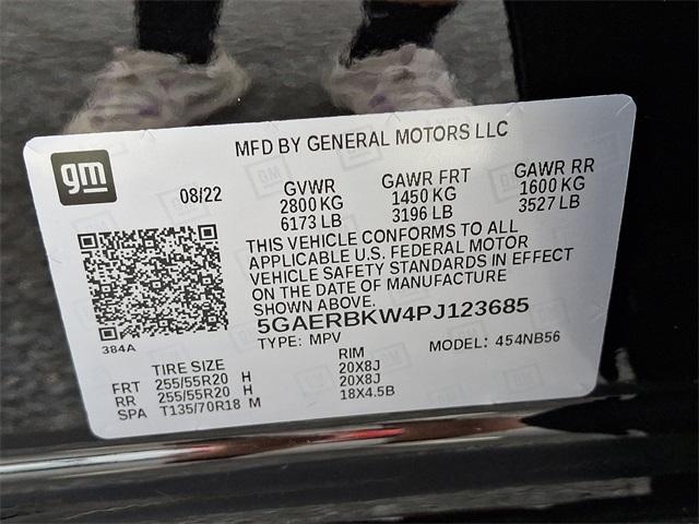 2023 Buick Enclave Vehicle Photo in BERLIN, MD 21811-1121