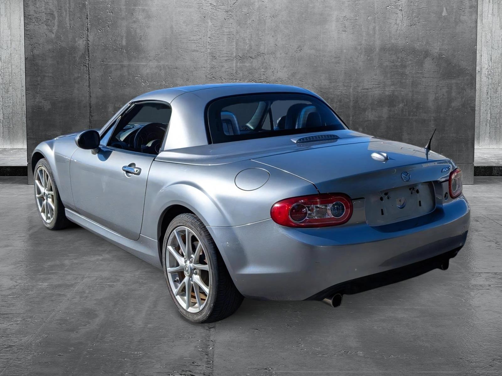 2012 Mazda MX-5 Miata Vehicle Photo in Panama City, FL 32401