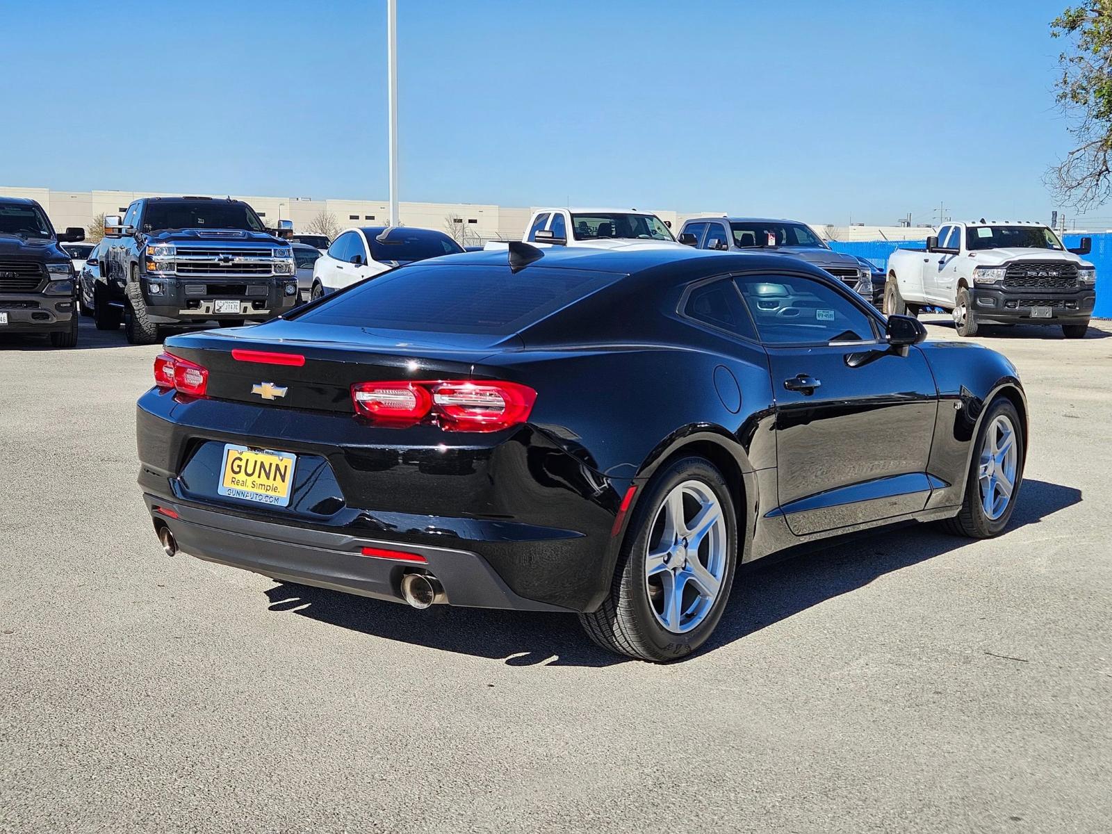 2023 Chevrolet Camaro Vehicle Photo in Seguin, TX 78155