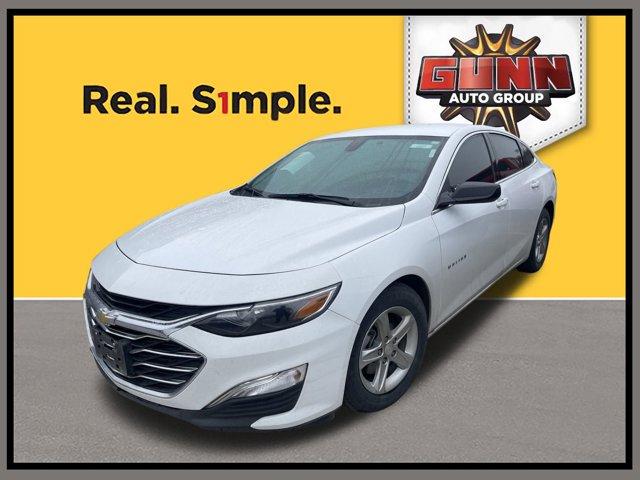 Used 2022 Chevrolet Malibu 1LS with VIN 1G1ZB5STXNF190473 for sale in Selma, TX