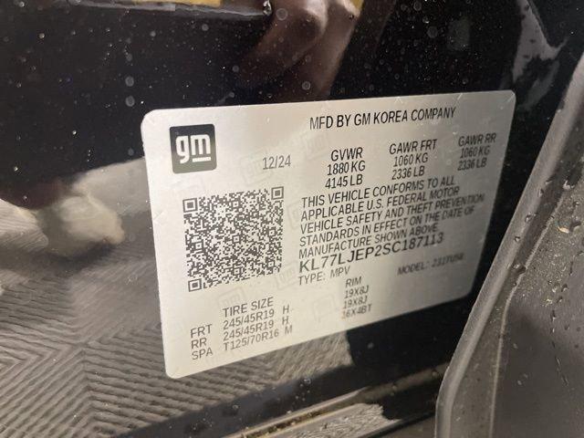 2025 Chevrolet Trax Vehicle Photo in PHOENIX, AZ 85014-3381