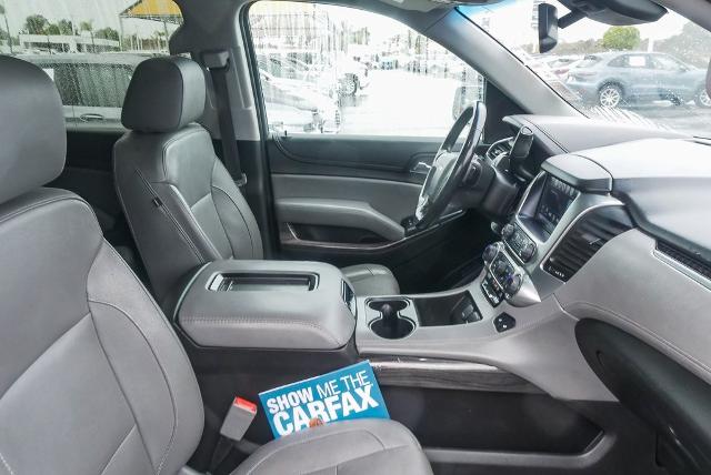 2019 Chevrolet Suburban Vehicle Photo in VENTURA, CA 93003-8585