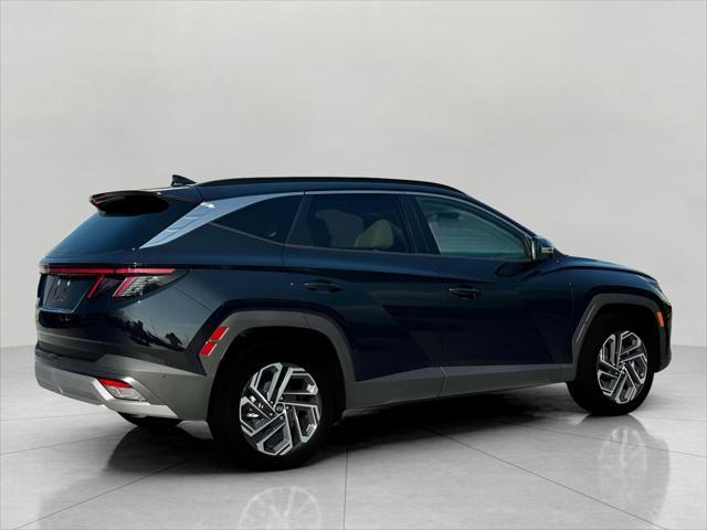 2025 Hyundai TUCSON Vehicle Photo in Green Bay, WI 54304