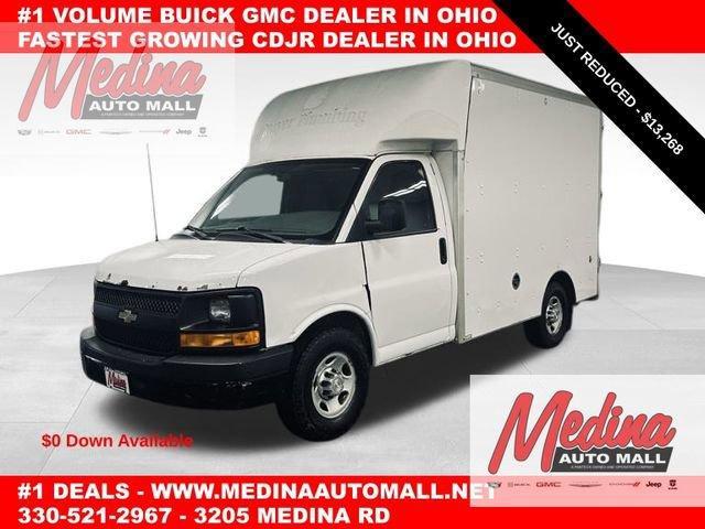 2014 Chevrolet Express Commercial Cutaway Vehicle Photo in MEDINA, OH 44256-9631