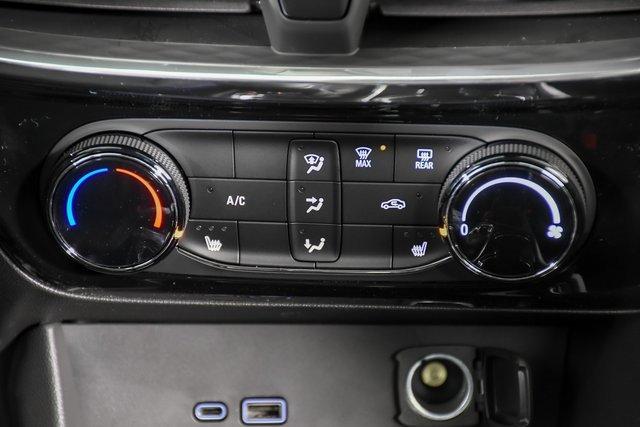 2025 Buick Encore GX Vehicle Photo in PUYALLUP, WA 98371-4149