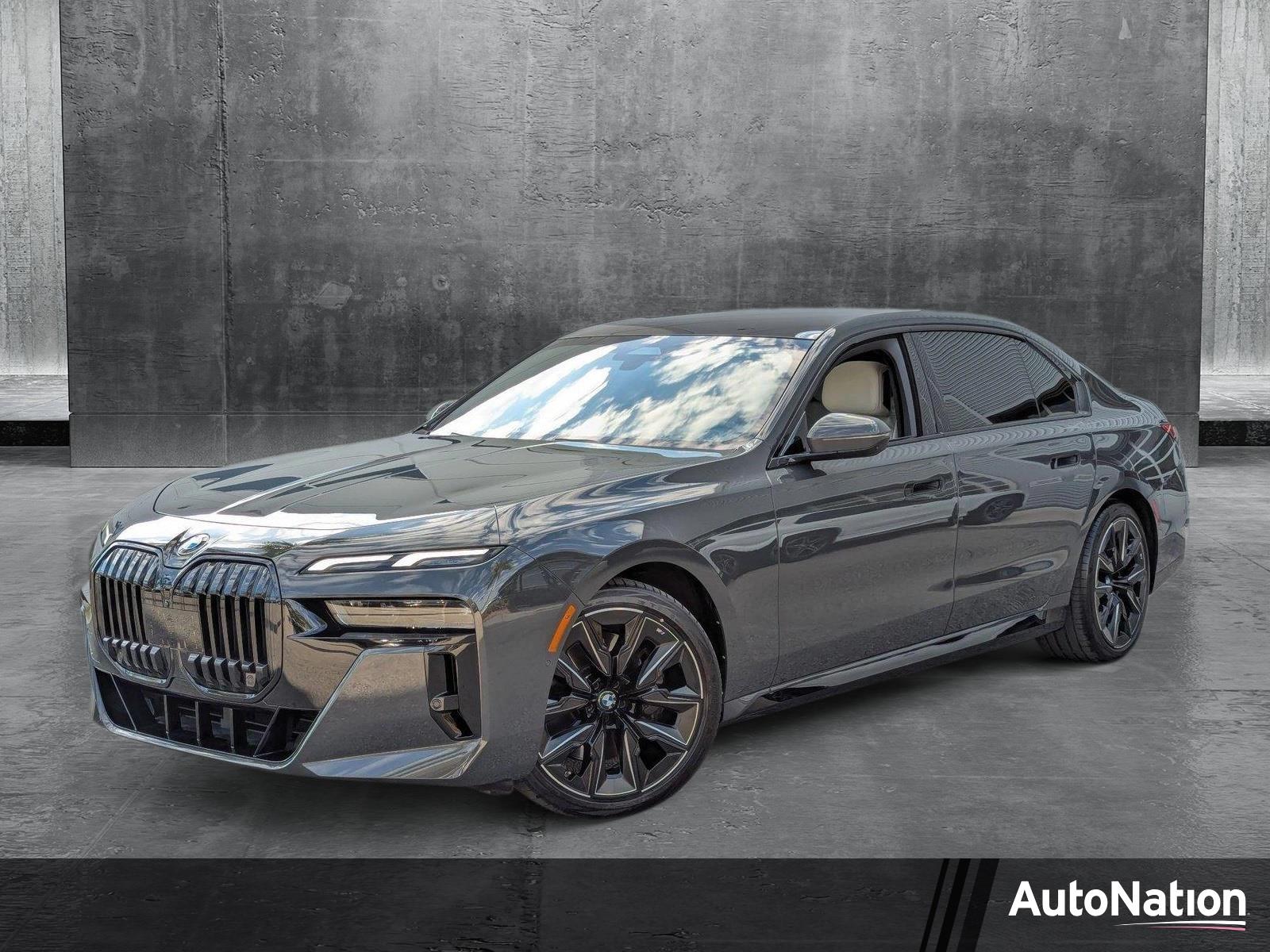 2023 BMW 760i xDrive Vehicle Photo in Miami, FL 33169