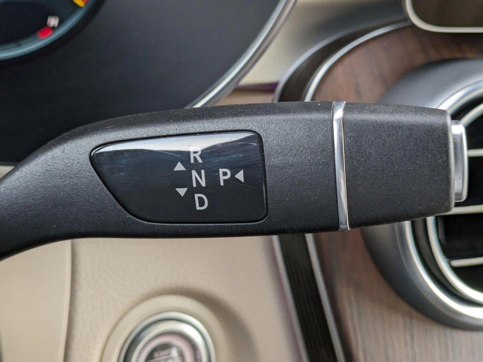 2021 Mercedes-Benz GLC Vehicle Photo in Bethesda, MD 20852