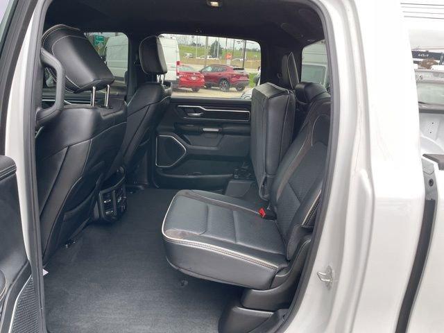 2023 Ram 1500 Vehicle Photo in MEDINA, OH 44256-9631