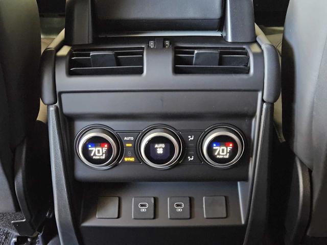 2025 Defender Vehicle Photo in AUSTIN, TX 78717
