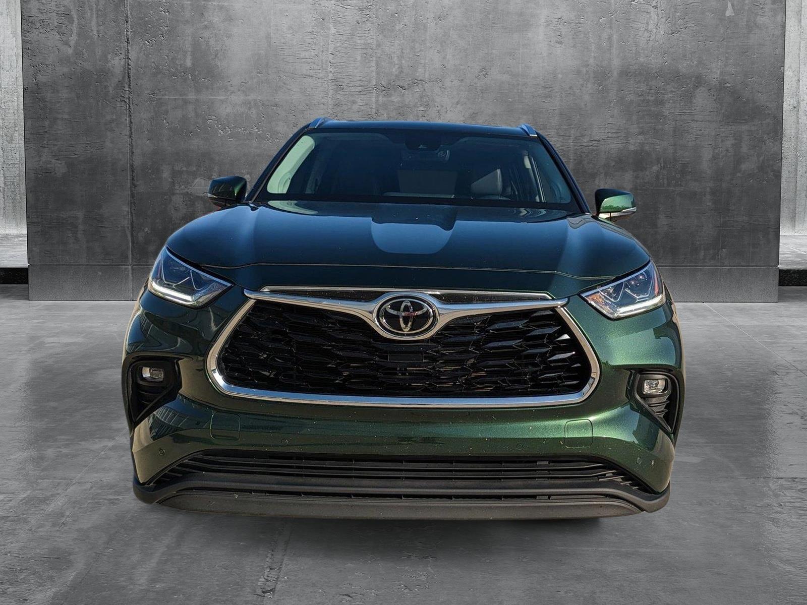 2023 Toyota Highlander Vehicle Photo in Winter Park, FL 32792