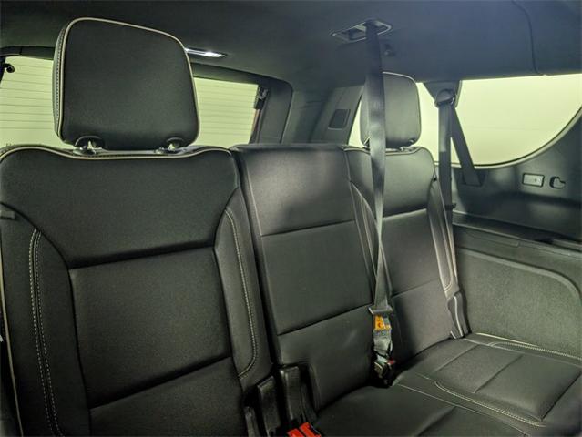 2023 GMC Yukon XL Vehicle Photo in ENGLEWOOD, CO 80113-6708