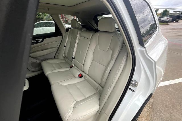 2022 Volvo XC60 Vehicle Photo in Houston, TX 77007