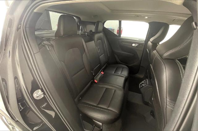 2024 Volvo XC40 Vehicle Photo in Grapevine, TX 76051