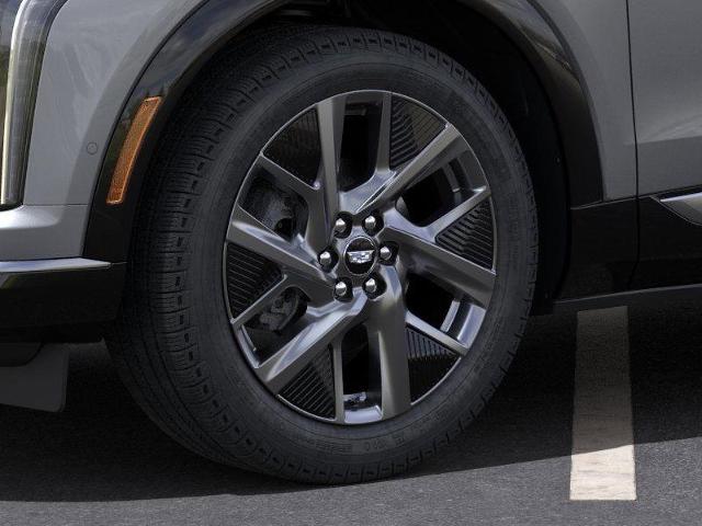2025 Cadillac OPTIQ Vehicle Photo in GREEN BAY, WI 54303-3330