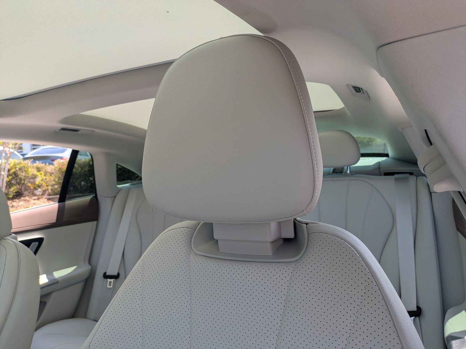 2024 Mercedes-Benz EQE Vehicle Photo in Sarasota, FL 34231