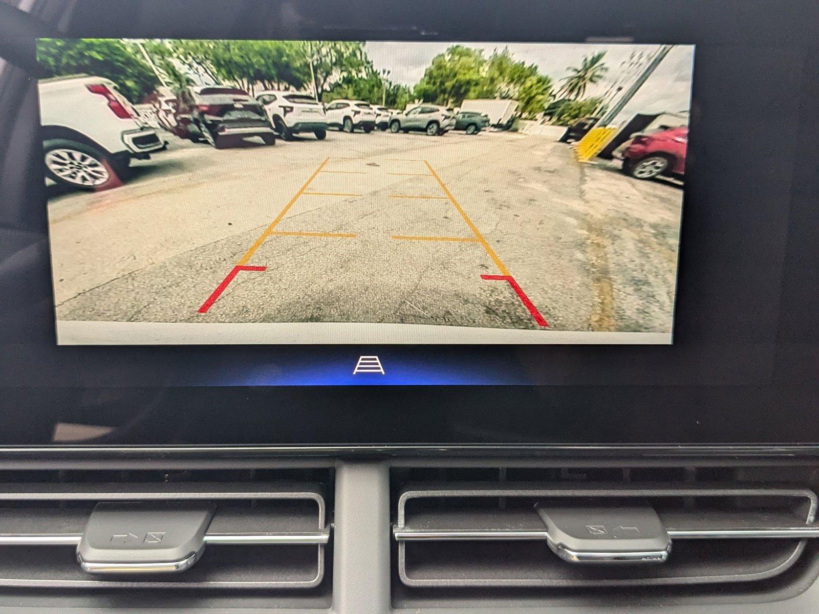 2025 Chevrolet Trax Vehicle Photo in MIAMI, FL 33172-3015