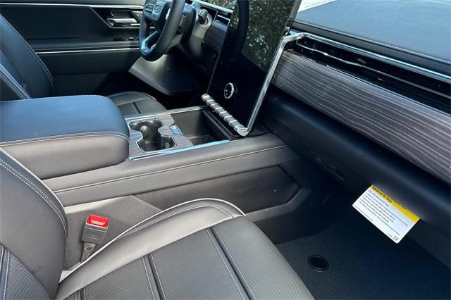 2025 GMC Sierra EV Vehicle Photo in ELK GROVE, CA 95757-8703