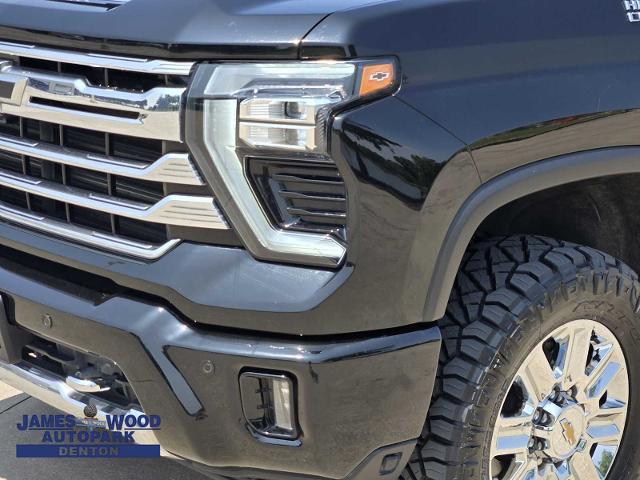 2024 Chevrolet Silverado 2500 HD Vehicle Photo in DENTON, TX 76210-9321