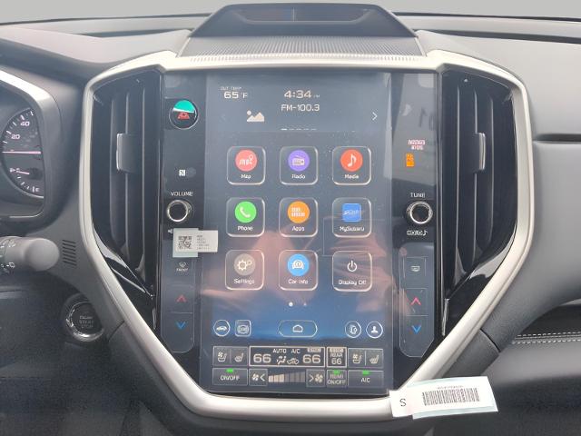 2025 Subaru Ascent Vehicle Photo in Green Bay, WI 54304