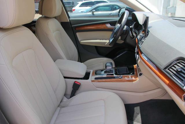 2022 Audi Q5 Vehicle Photo in SUGAR LAND, TX 77478