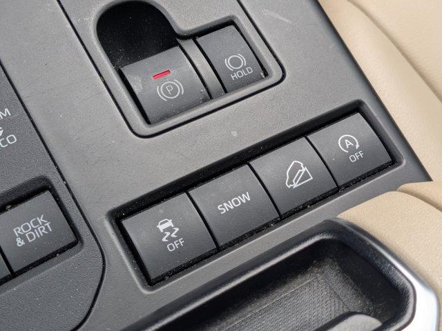 2021 Toyota Highlander Vehicle Photo in BRUNSWICK, GA 31525-1881
