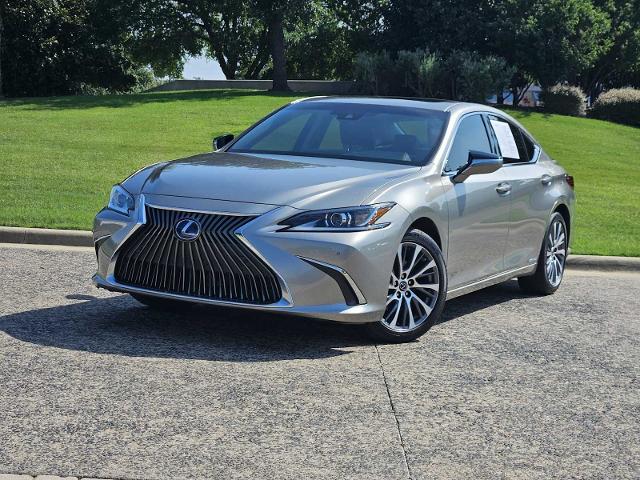 2021 Lexus ES 300h Vehicle Photo in FORT WORTH, TX 76132