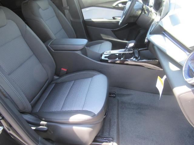 2025 Chevrolet Trax Vehicle Photo in LEESBURG, FL 34788-4022