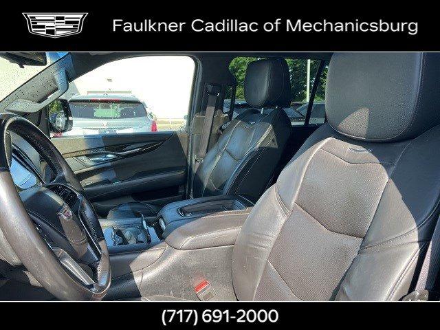 2017 Cadillac Escalade ESV Vehicle Photo in MECHANICSBURG, PA 17050-1707