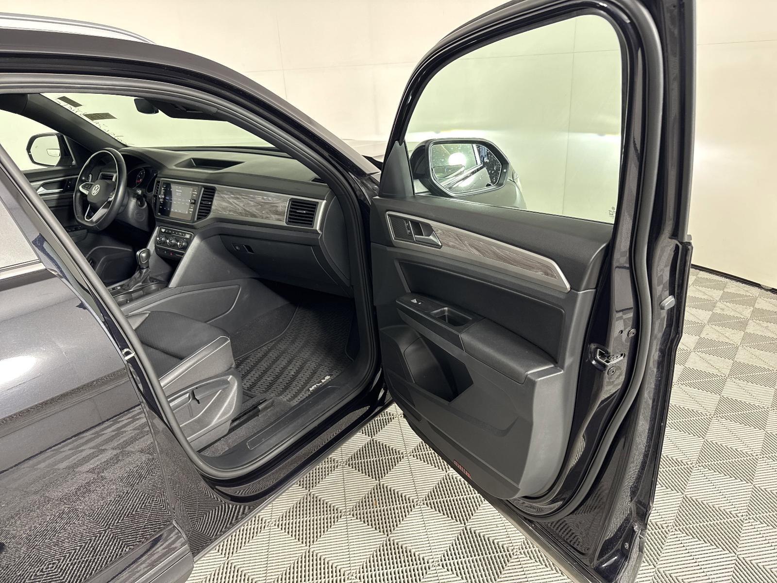 2020 Volkswagen Atlas Cross Sport Vehicle Photo in Georgetown, TX 78626
