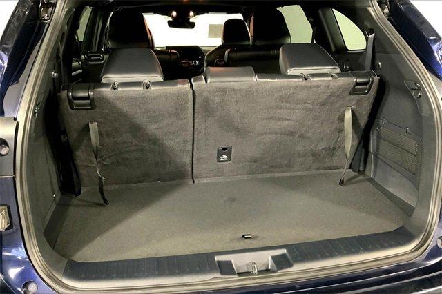 2023 Toyota Highlander Vehicle Photo in KANSAS CITY, MO 64114-4545