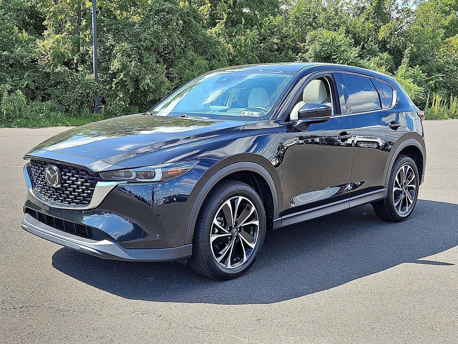 2022 Mazda CX-5 Vehicle Photo in Trevose, PA 19053