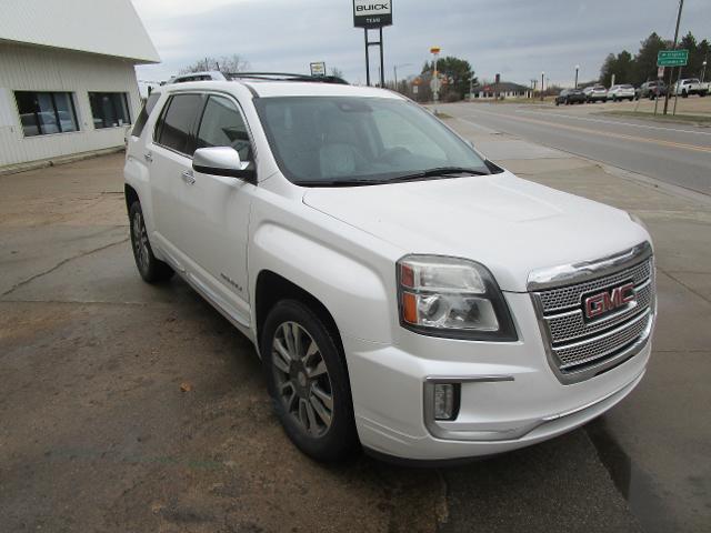 Used 2016 GMC Terrain Denali with VIN 2GKFLVE30G6127810 for sale in Manistique, MI