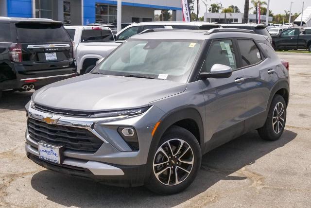 2024 Chevrolet Trailblazer Vehicle Photo in VENTURA, CA 93003-8585