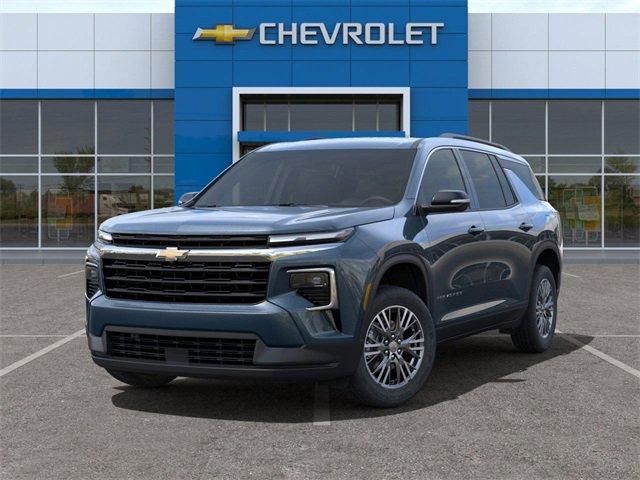 2024 Chevrolet Traverse Vehicle Photo in AURORA, CO 80011-6998