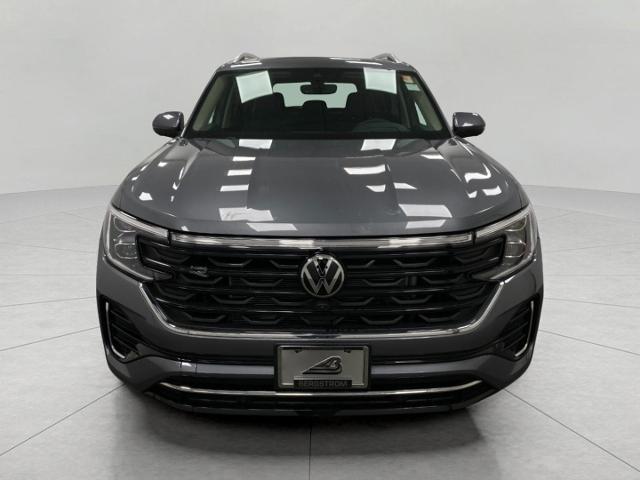 2025 Volkswagen Atlas Vehicle Photo in Appleton, WI 54913