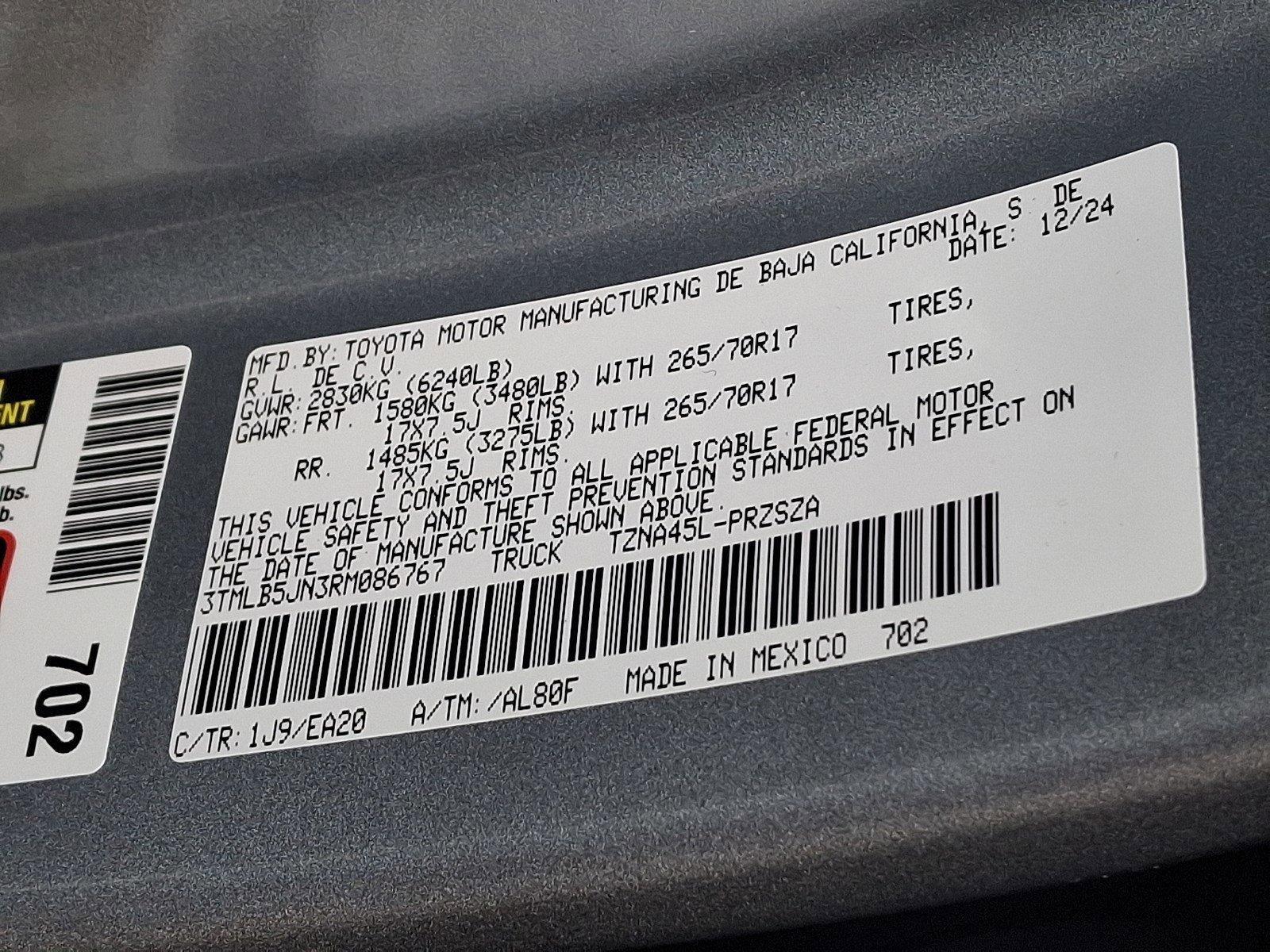 2024 Toyota Tacoma 4WD Vehicle Photo in Harrisburg, PA 17111