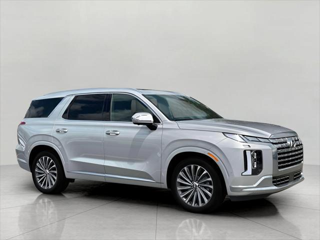 2025 Hyundai PALISADE Vehicle Photo in Green Bay, WI 54304